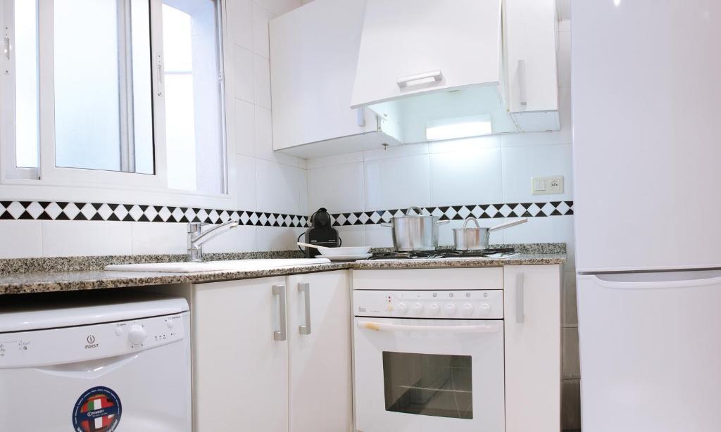 Alguera Apartments Napols Barcelona Habitación foto